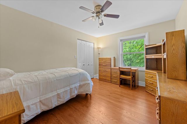 2925 Parkside Drive, Highland Park, IL 60035