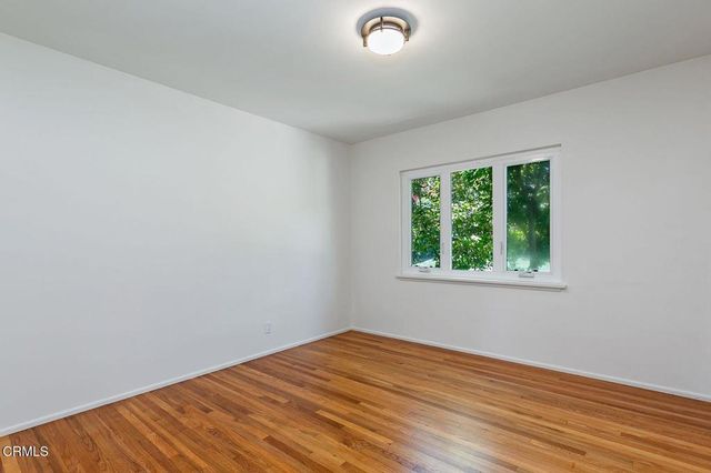 1325 Lomay Place, Pasadena, CA 91103