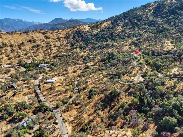 41299 E Mynatt Drive, Three Rivers, CA 93271