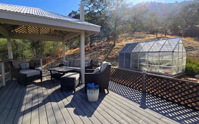 41299 E Mynatt Drive, Three Rivers, CA 93271