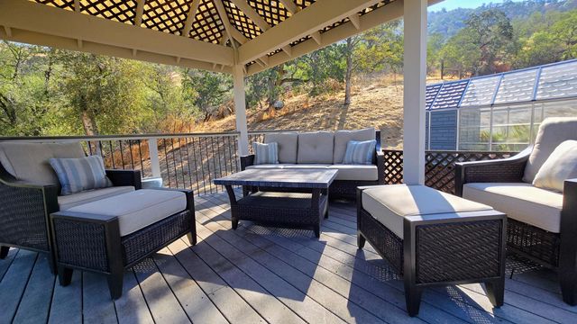 41299 E Mynatt Drive, Three Rivers, CA 93271