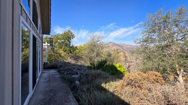 41299 E Mynatt Drive, Three Rivers, CA 93271