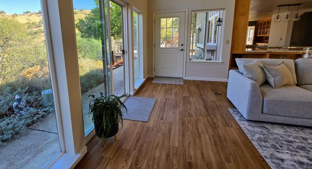 41299 E Mynatt Drive, Three Rivers, CA 93271