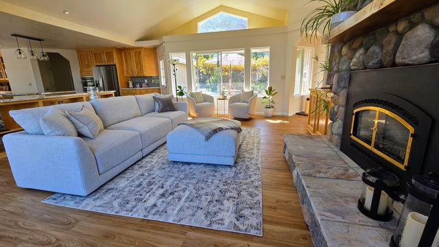 41299 E Mynatt Drive, Three Rivers, CA 93271