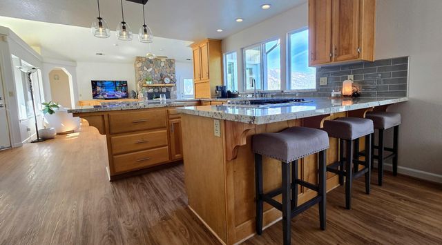 41299 E Mynatt Drive, Three Rivers, CA 93271