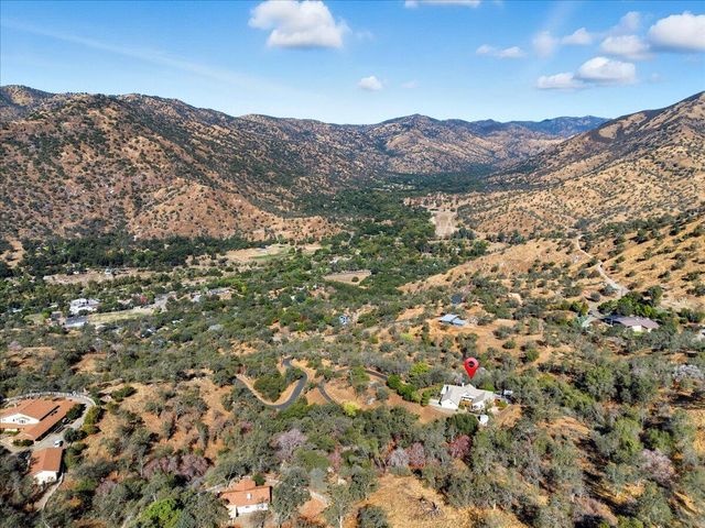 41299 E Mynatt Drive, Three Rivers, CA 93271
