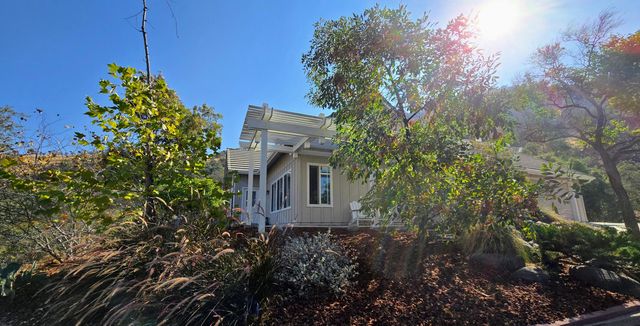 41299 E Mynatt Drive, Three Rivers, CA 93271