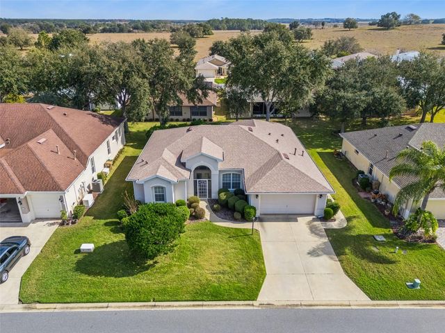 20806 QUEEN ALEXANDRA DRIVE, Leesburg, FL 34748