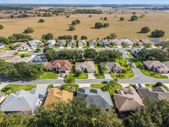 20806 QUEEN ALEXANDRA DRIVE, Leesburg, FL 34748