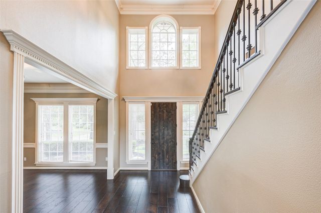 11 E Wedgemere Circle, The Woodlands, TX 77381