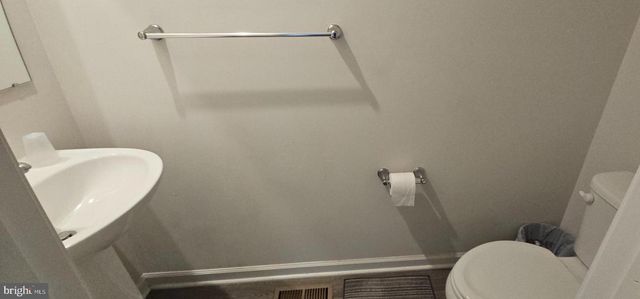 163 EMMET ST, Middletown, VA 22645