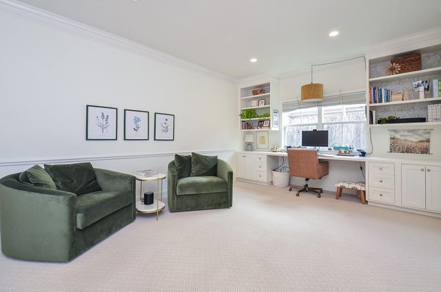 987 S Post Oak Lane, Houston, TX 77056