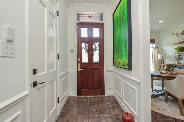 987 S Post Oak Lane, Houston, TX 77056