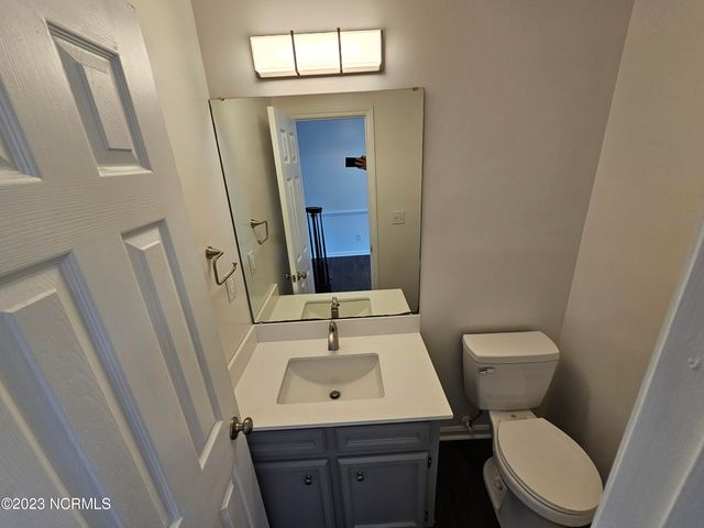 3811 Sterling Pointe Drive X-10, Winterville, NC 28590