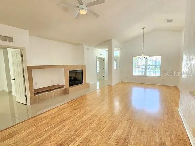 2166 NW 87TH TERRACE, Gainesville, FL 32606