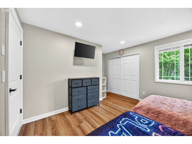 29650 Sw COURTSIDE Dr 20, Wilsonville, OR 97070
