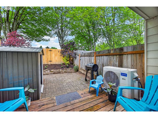 29650 Sw COURTSIDE Dr 20, Wilsonville, OR 97070