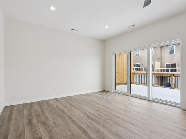 944 Dubs Drive, Iowa City, IA 52246