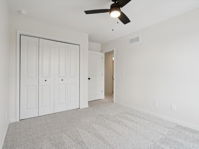 944 Dubs Drive, Iowa City, IA 52246