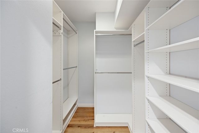 520 S Barrington Avenue 116, Los Angeles, CA 90049