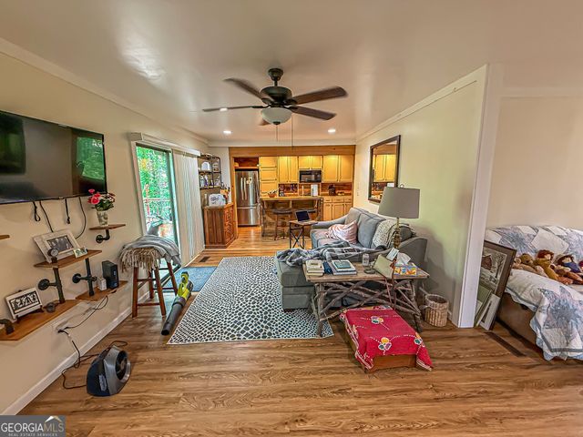 407 Hillside Drive, Clayton, GA 30525