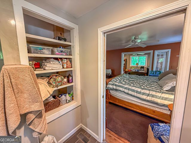 407 Hillside Drive, Clayton, GA 30525