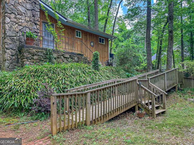 407 Hillside Drive, Clayton, GA 30525