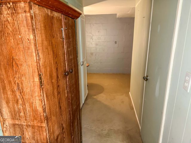 407 Hillside Drive, Clayton, GA 30525