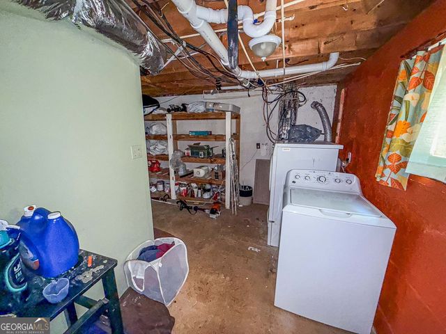 407 Hillside Drive, Clayton, GA 30525