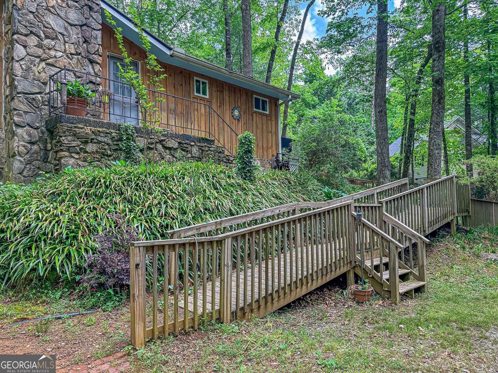 407 Hillside Drive, Clayton, GA 30525 — photo 3