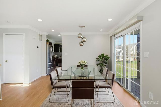 717 Stony Brook Way, North Brunswick, NJ 08902