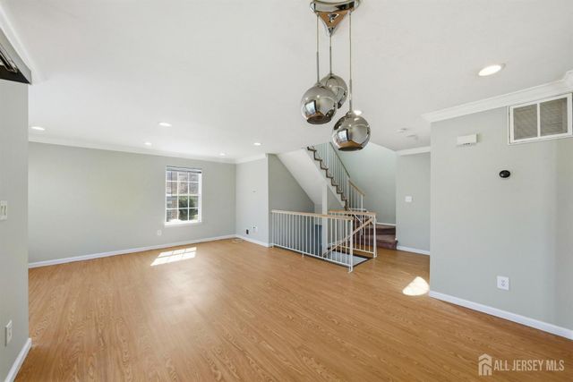 717 Stony Brook Way, North Brunswick, NJ 08902