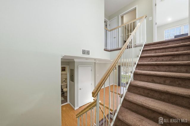 717 Stony Brook Way, North Brunswick, NJ 08902