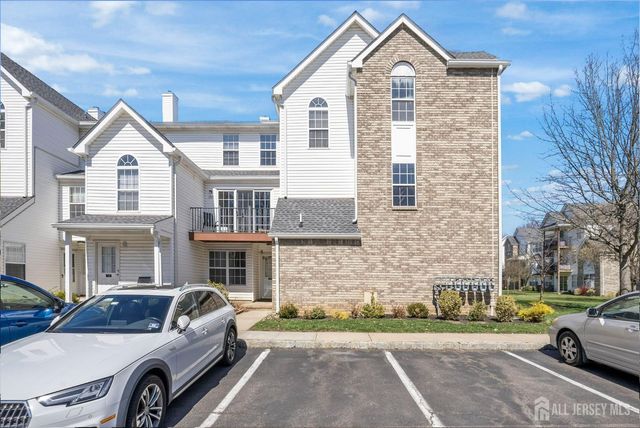 717 Stony Brook Way, North Brunswick, NJ 08902