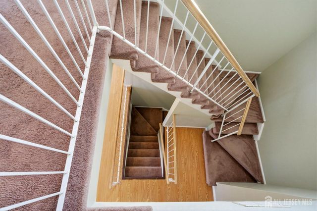 717 Stony Brook Way, North Brunswick, NJ 08902