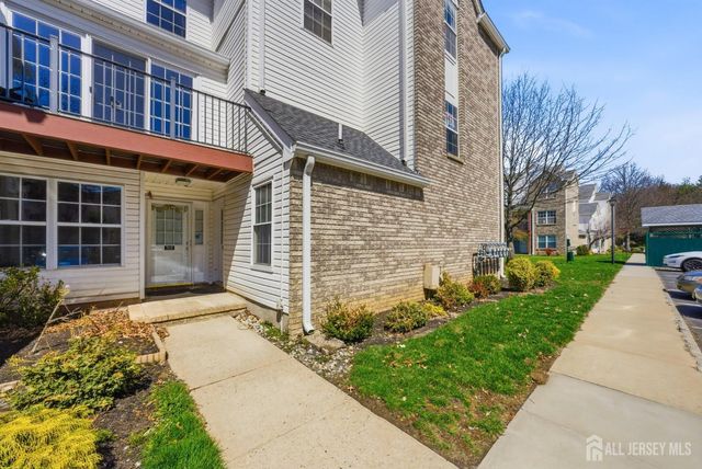 717 Stony Brook Way, North Brunswick, NJ 08902