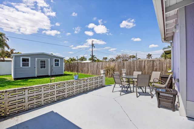 2872 SE Wiltshire Terrace, Port St. Lucie, Port St Lucie, FL 34952