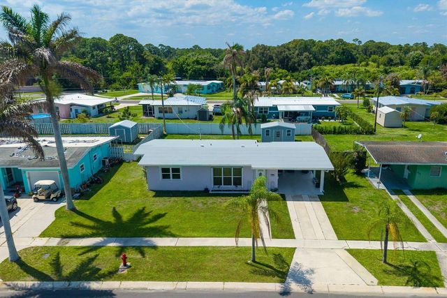 2872 SE Wiltshire Terrace, Port St. Lucie, Port St Lucie, FL 34952