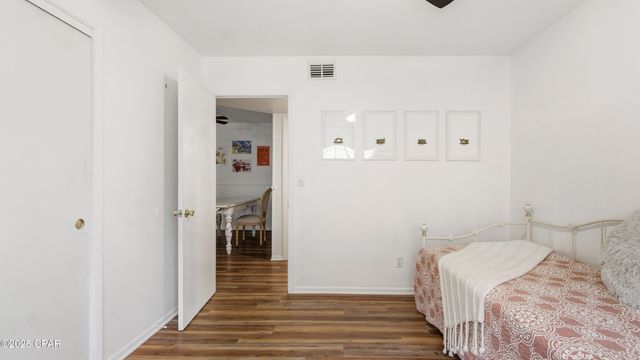 2100 W Beach Drive S102, Panama City, FL 32401