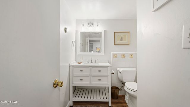 2100 W Beach Drive S102, Panama City, FL 32401