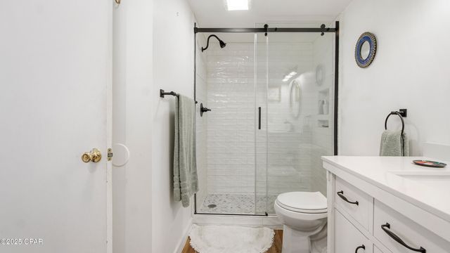 2100 W Beach Drive S102, Panama City, FL 32401