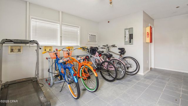 2100 W Beach Drive S102, Panama City, FL 32401