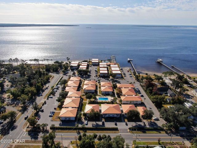 2100 W Beach Drive S102, Panama City, FL 32401