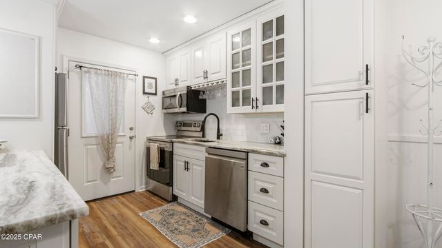 2100 W Beach Drive S102, Panama City, FL 32401