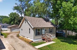 2010 E 25th Street, Des Moines, IA 50317