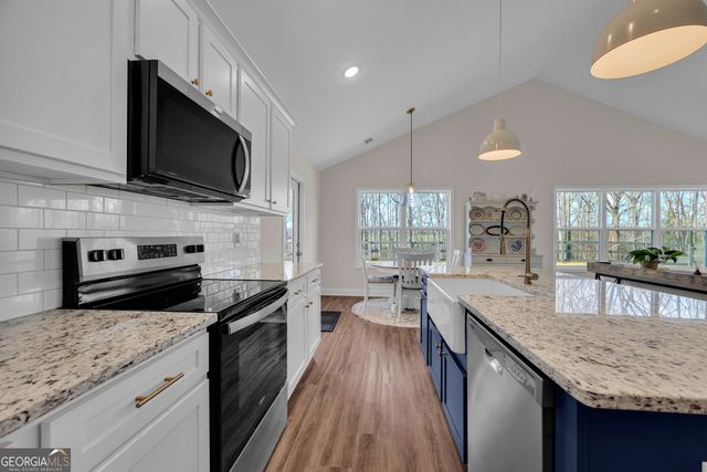 214 Franklin Hills Drive, Carnesville, GA 30521