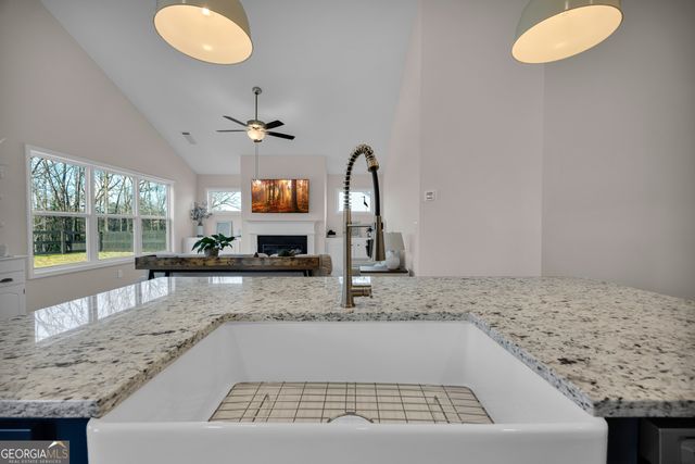 214 Franklin Hills Drive, Carnesville, GA 30521