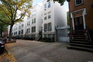 113 Vanderbilt Avenue B, Brooklyn, NY 11205