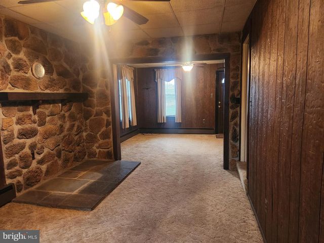 536 ESSEX ST, Marietta, PA 17547