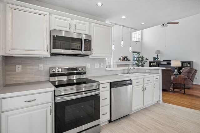 14592 Greenleaf Court, Addison, TX 75001